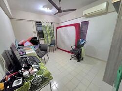 Blk 252 Hougang Avenue 3 (Hougang), HDB 3 Rooms #597135071